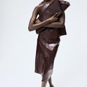 H&M Burgundy Coated Pencil Skirt